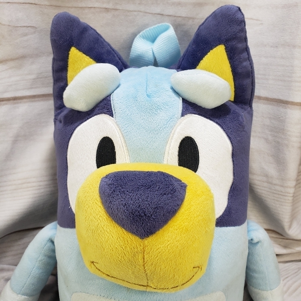 Bluey Plush Backpack Embroidered Adjustable 17 Inch 2023 - Picture 2 of 10